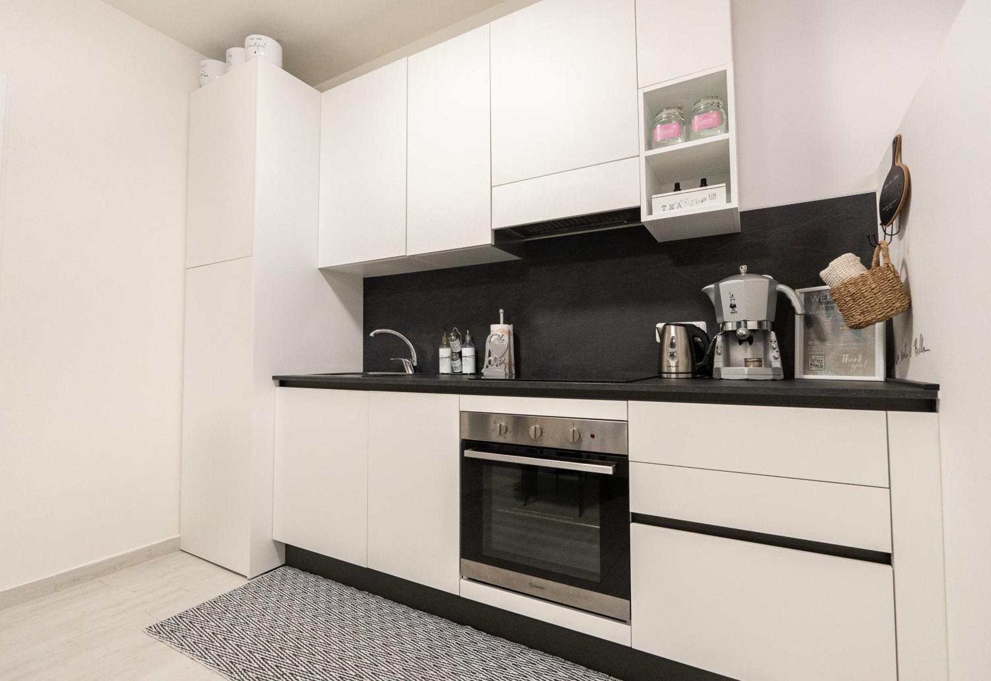 C-Apartment Lake Garda 萨罗 外观 照片
