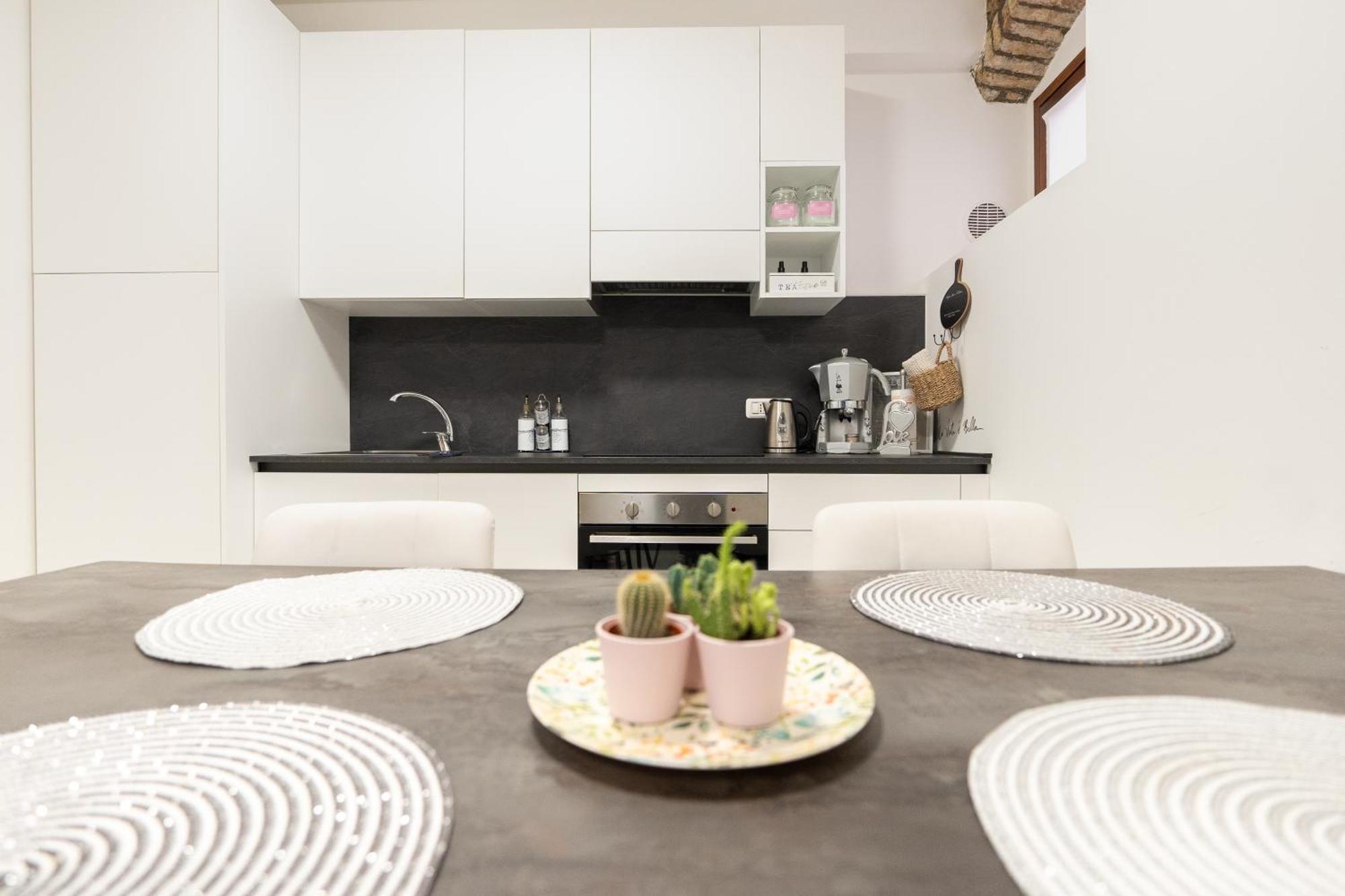 C-Apartment Lake Garda 萨罗 外观 照片